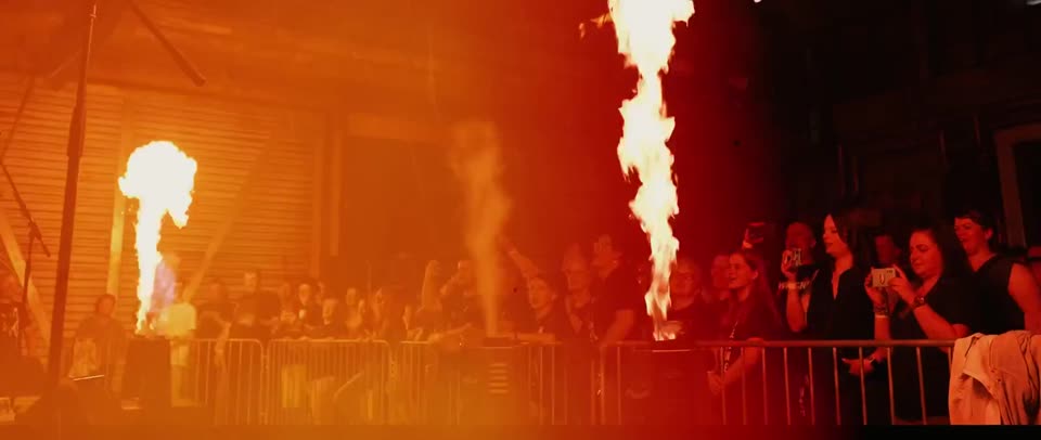 Vorschaubild zum langen Livevideo: Deutschrock-Tributeshow mit Band und Bläsersektion